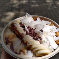 Peanut butter bowl at Coco Bowls in Warsaw