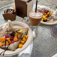 Vegan crepes with almond milk ice cream and chai latte at Joya Canti di Stagione in Polignano A Mare