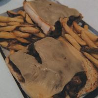  at Jeni's Diner in Caminha