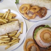 Veggie wrap, falafel wrap and veggie burger at Jeni's Diner in Caminha