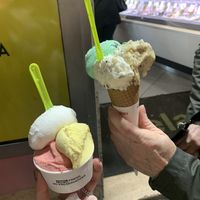 Lots of vegan flavours and very reasonably priced!! Really yummy😋 (ice cream and cone on the right not vegan) at The Gelatist in Rome