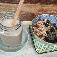 Smoothie and antioxidant bowl at Ecoespazo Vitriol in Sarria
