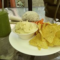 My hummus and coqui Verde smoothie at Degree 18 Juice Bar in Palmer