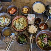 Meal for three at Dasoni in Jeju