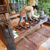 Clearing the table at Dasoni in Jeju