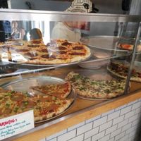 Vegan pizza at Screamer's Pizzeria - Greenpoint in Brooklyn