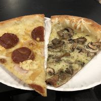 2 slices at Screamer's Pizzeria - Greenpoint in Brooklyn