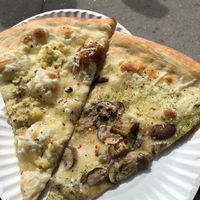 Vegan pizza at Screamer's Pizzeria - Greenpoint in Brooklyn