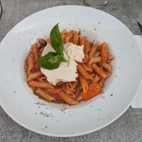 arrabiata with added vegan cheese at Vero Bio-Pizzeria in Vienna