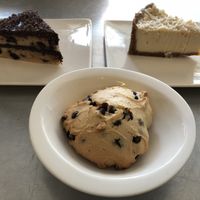 Cakes and cookie at Huggers - 허거스 in Seoul