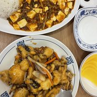 Both the “small” sizes   at Gawon - 가원 in Seoul