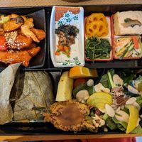 Vegan set menu at Vegenarang in Busan