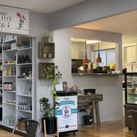 Inside at Onyx by Chrissy's Organics in Traralgon