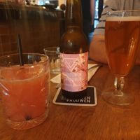 Fresh juice and beer at Meatless District - Da Costabuurt in Amsterdam