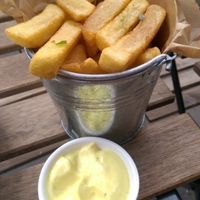 Potato chips with mayo at Meatless District - Da Costabuurt in Amsterdam
