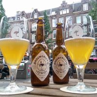 Local beers from brewery 't IJ at Meatless District - Da Costabuurt in Amsterdam