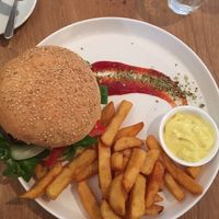 meatless district burgers  at Meatless District - Da Costabuurt in Amsterdam