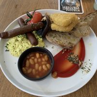 Full English at Meatless District - Da Costabuurt in Amsterdam