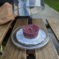 Cherry 'cupcake' at Bistraw Zdravo Zivo in Skopje