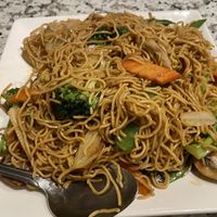 Chow mein  at Yuan Su Vegetarian in Portland