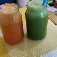 Sunny Face and Green Shadow at Happy Belly / Eat Smart in Tirana