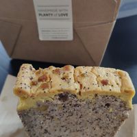 Lemon cake at Sharp Sharp Food in Barendrecht