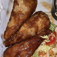 Vegan wings  at Vauxhall in Huntington
