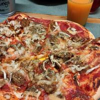 Pizza at Green Beans in Lisbon