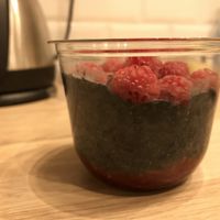 chia raspberry pudding — side view at Cojean - CNIT in Puteaux