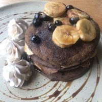Banana pancakes at Armonica Cafe in Lima