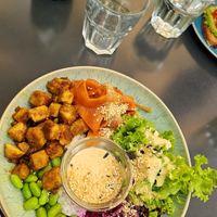 Poke Bowl at Emmi's Kitchen - Glockenbach in Munich