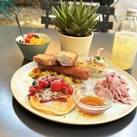 Tolles Frühstück!  at Emmi's Kitchen - Glockenbach in Munich