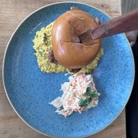 Breakfast burger with coleslaw  at Emmi's Kitchen - Glockenbach in Munich