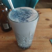 Blue chai latte at Emmi's Kitchen - Glockenbach in Munich