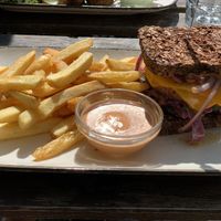 Beyond Meat Burger at Emmi's Kitchen - Glockenbach in Munich