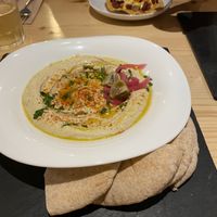 Hummus and pita at Santosha in Mallorca