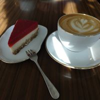 Raspberry cake, cappuccino at LAS in Sopot