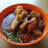 Lor Mee (yellow flat noodles) can request for other types of noodles too at Ren Xiang Vegetarian Food 仁香素食 in East Singapore