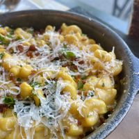 Mac and cheese skillet   at Virtuous Pie  in Vancouver