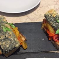 Bruscheta de no fish at 26 Vegan Food Project in Lisbon