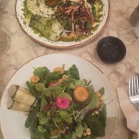 10 leafs salad and Asian tofu dish of the day at 26 Vegan Food Project in Lisbon