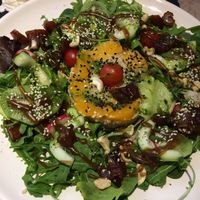 Salada cítrica com quinoa at 26 Vegan Food Project in Lisbon