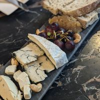 🧀 Cheese Board (17€) at 26 Vegan Food Project in Lisbon