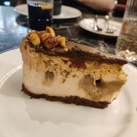 Snickers cheesecake (creation of the day) at 26 Vegan Food Project in Lisbon