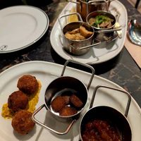 Sharing starter at 26 Vegan Food Project in Lisbon