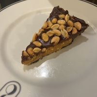 Peanut Chocolate Pie  at 26 Vegan Food Project in Lisbon