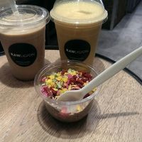brain mylk coffee, Brazilian sunrise smoothie, chia pudding at Rawligion - Tottenham St in London