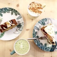 Matcha Latte, Almond Latte, Carrot Cake & Cherry Coconut Cake, all vegan at Flowers Kitchen in Luxembourg City