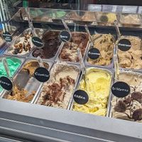 The upper row is Vegan at La Dolce Vita in La Spezia