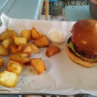 מנה מצויינת ,בדיוק בכמות הרצויה at Rainbow - Ibn Gvirol in Tel Aviv